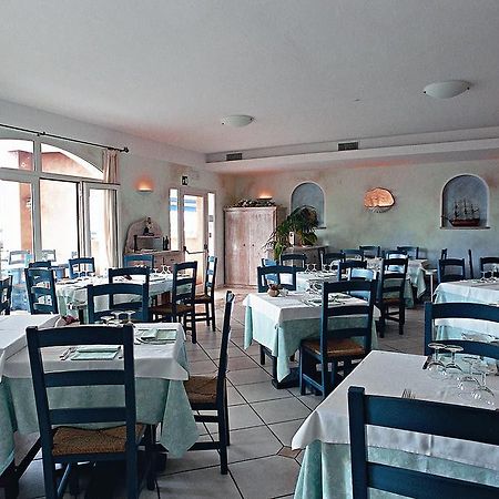 Hotel Del Porto Cannigione Ngoại thất bức ảnh